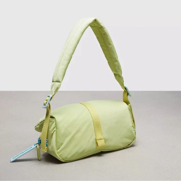 SOLD!! Coach Coachtopia Light Green Shoulder Bag/crossbody - Picture 2 of 8
